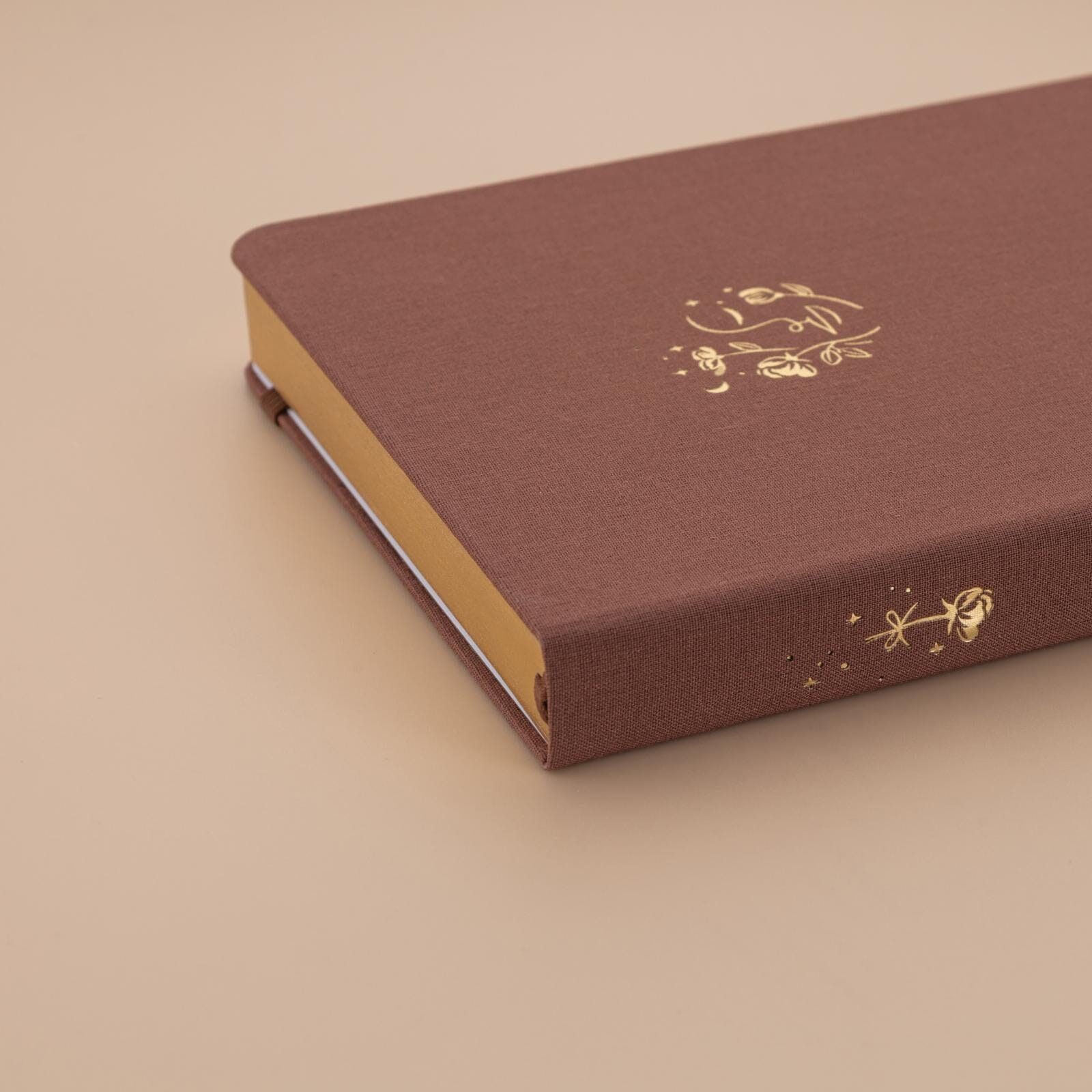 Tsuki ‘Dried Flowers’ Limited Edition Luxury Bullet Journal ☾ - Image 9