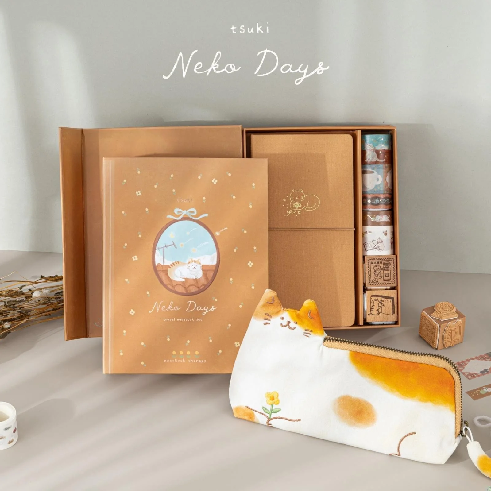 Tsuki ‘Neko Days’ Travel Notebook Gift Set ☾ - Image 3